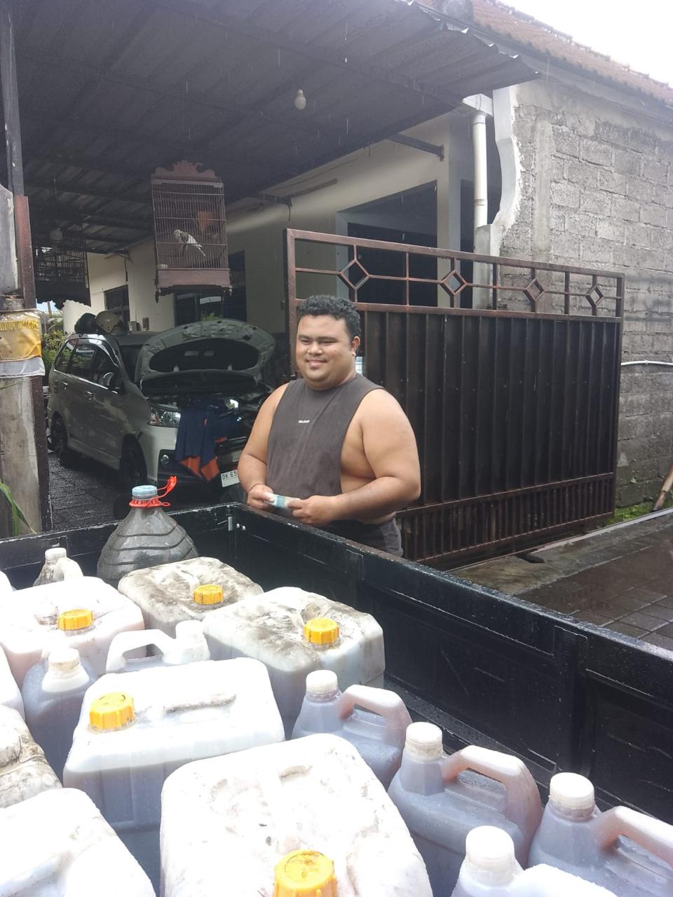 Gudang 10